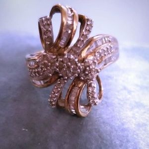 10k gold ring with diamonds